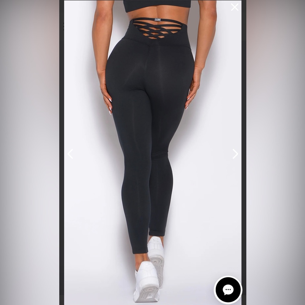 Bombshell sportswear sexy back leggings. Black. Size small